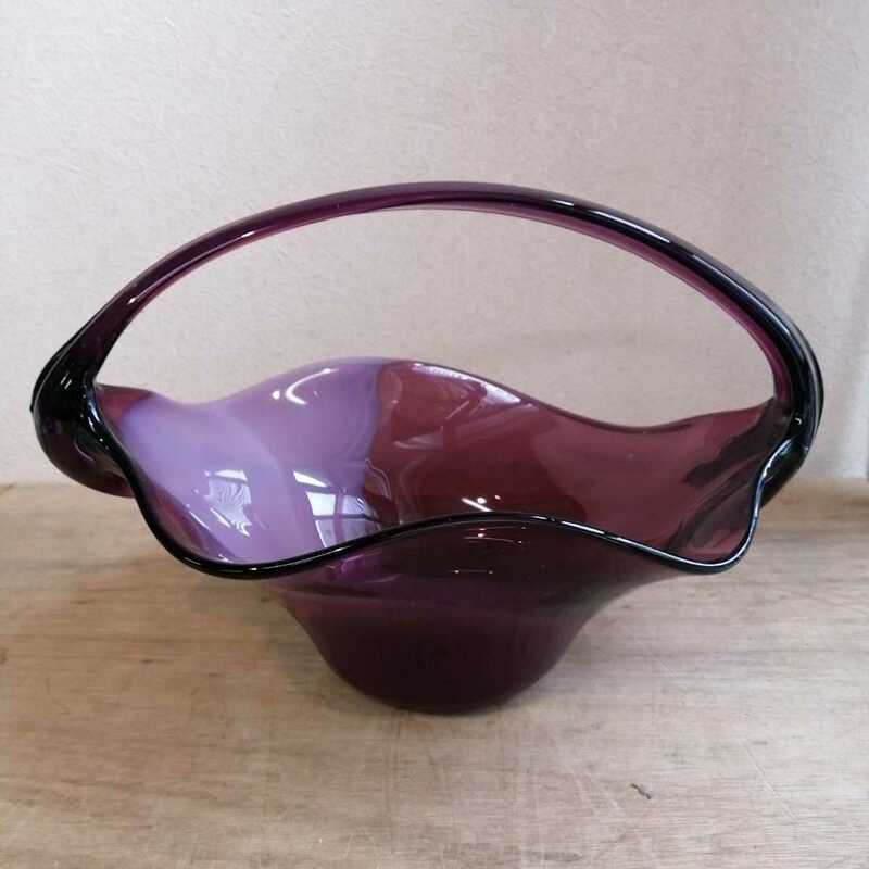 マルティグラス　ガラス鉢　手付き鉢　ガラス　レトロ　オブジェ　ディスプレイ　