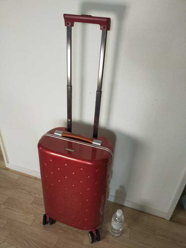 赤　旅行トランク キャリーケース スーツケース　4輪キャスター キャリー 送料1600円