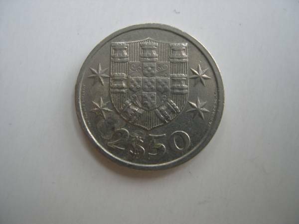 【硬貨】ポルトガル／2.5エスクード コイン／1983年