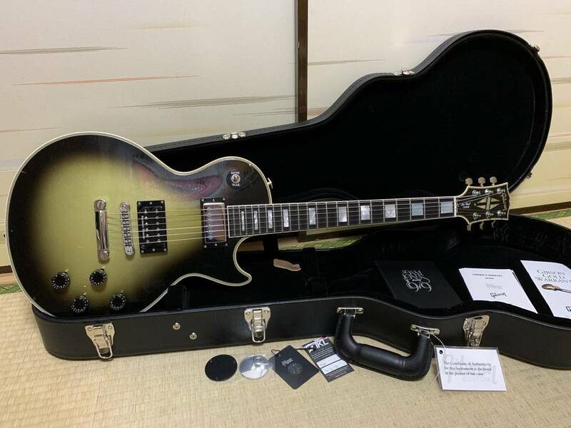 未使用品 Gibson Custom Shop Adam Jones 1979 V2 Les Paul Custom Aged & Signed Antique Silver Burst