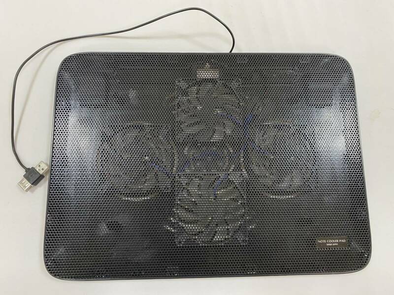 中古品 サンワダイレクト　ノートパソコンクーラー　15.6インチ対応　400-CLN026 2205m117