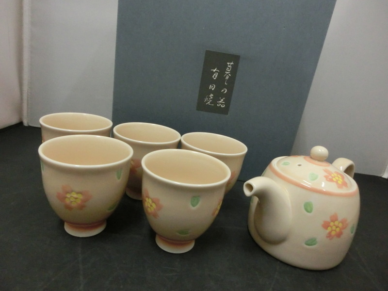 未使用品 長期保管品 有田焼 暮しの器 ポット茶器揃 花散し 湯飲み 急須