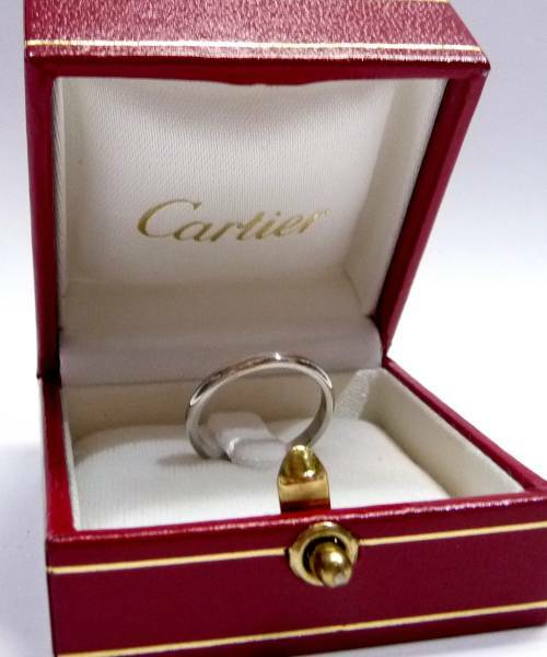 数回使用 カルティエ リング Pt950 甲丸 プラチナ サイズ:約9号(刻49) 中古良品 指輪 重量:2.85g Cartier