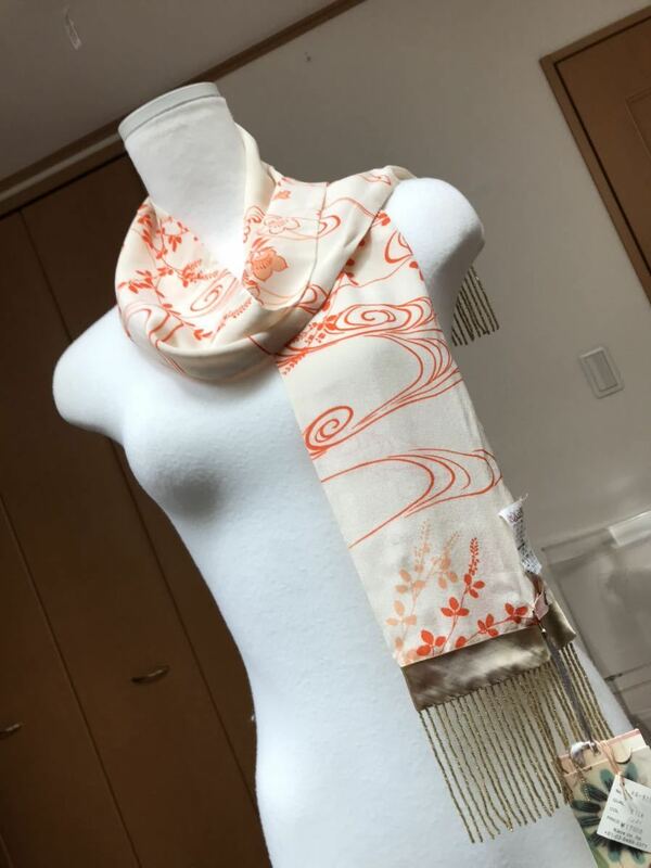 1.7万円kaos(カオス)シルク100%ヴィンテージ着物リメイクロングスカーフ新品118×13　オフホワイト×オレンジ/vintage kimono remake scarf