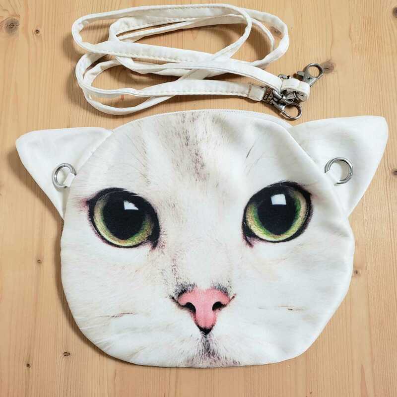 送料無料☆匿名配送☆白猫　ショルダーバッグ　リアル　かわいい　顔　猫　ねこ　Cat bag オシャレ