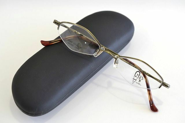 ZEN　EYEGEAR ゼン　メガネフレーム　日本製　クラシック　アンティーク　ひし形　新品未使用１