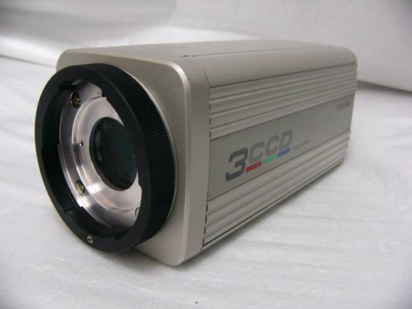 ★ 東芝 高画質 3CCD カラーカメラ IK-T40