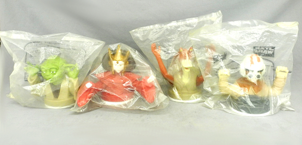 KFC ４個 スターウォーズ エピソード1 ドリンクカップホルダー 1999年 ヨーダ 　アミダラ姫　他　未開封