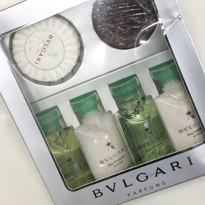 ●【美品】BVLGARI ブルガリ 石鹸 シャンプー コンディショナー ボディーミルク ギフトボックスセット /T07008