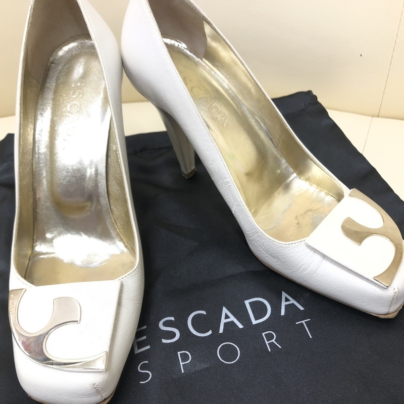 ●【本物】ESCADA エスカーダ 37 1/2 約23.5-24cm パンプス ハイヒール 白 アイボリー系/T02000