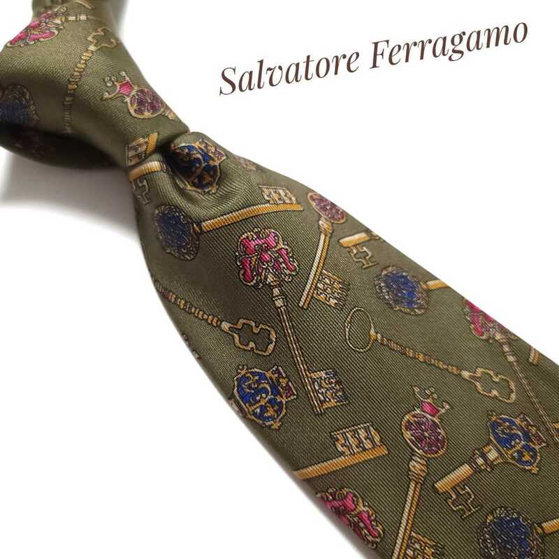 Salvatore Ferragamo サルヴァトーレ フェラガモ ネクタイ ハイブランド 緑 グリーン 1054