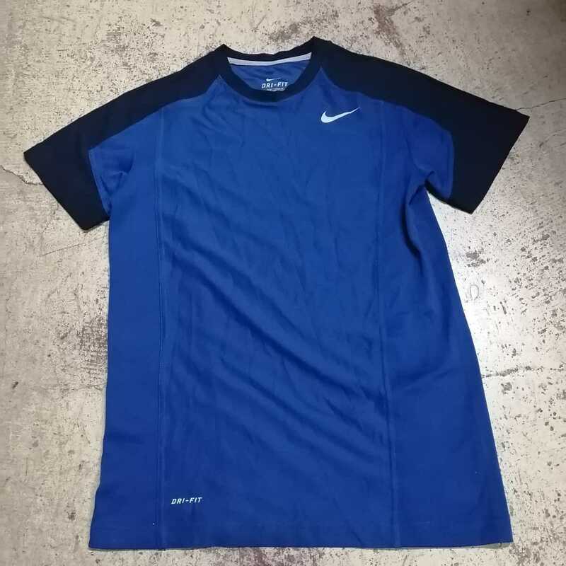 ナイキ　nike　半袖 ドライフィット　Tシャツ 青黒　子供　L 八e1