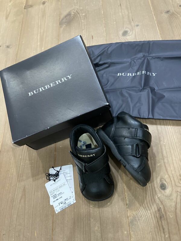 【春夏秋】BURBERRY バーバリー キッズ ベビー 12㎝ スニーカー ブラック