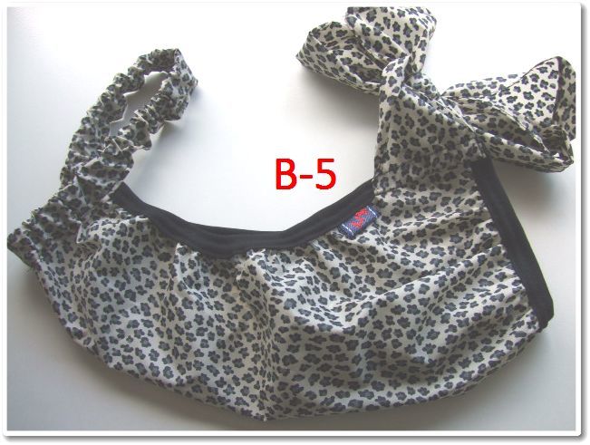 犬服■X36-B-赤5女の子用■コーギー等用グレー系ひょう柄泥除けエプロン