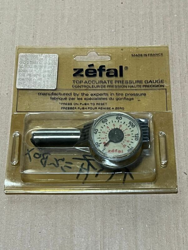 ZEFAL PRESSURE GAUGE(original)(psi/Bar)(french)(end of production) 1993 vintage rare