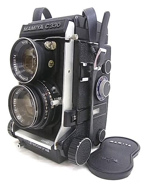 e8267　Mamiya C330 Professional　マミヤ　レンズ交換式二眼レフ　フィルムカメラ　シャッターOK