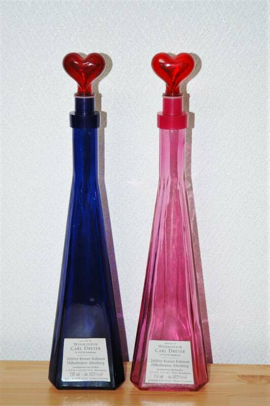 CARL DREYER★ドイツワイン　空き瓶２本セット　青　ピンク　ハート★かわいい　おしゃれ　インテリア