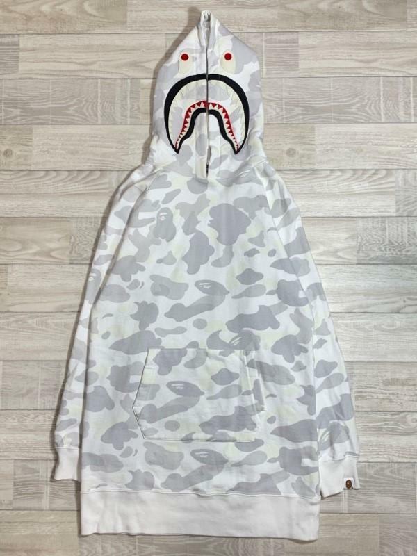 A BATHING APE/ア ベイシング エイプ/シャークロングプルオーバーパーカー/ファーストカモ/ホワイト系/ユニセックス