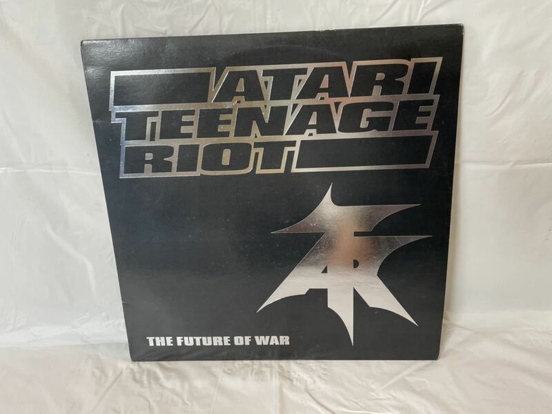 ★V185★ LP レコード Atari Teenage Riot アタリ・ティーンエイジ・ライオット The Future Of War ドイツ盤