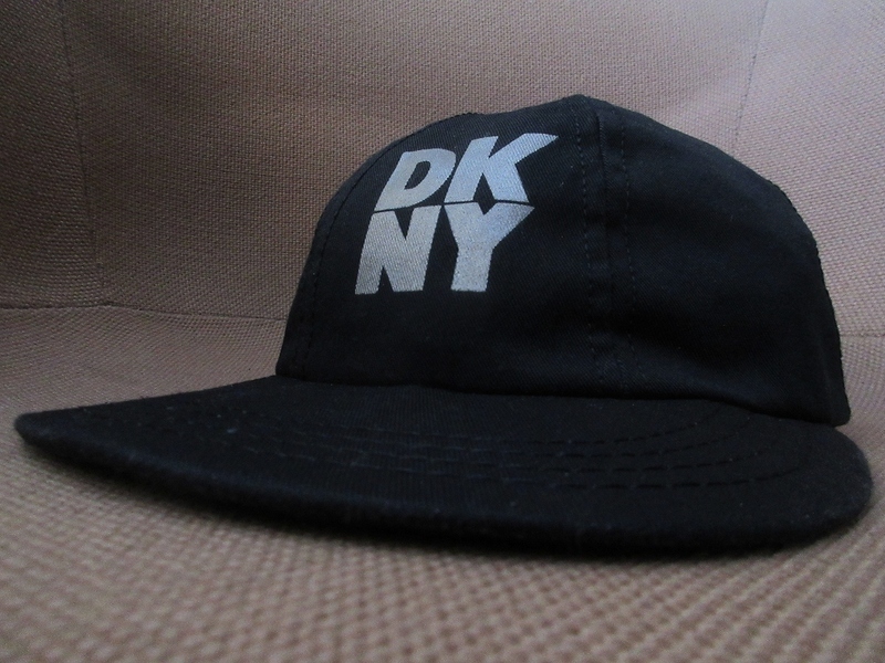 90's USA製 DKNY ロゴ キャップ ブラック Donna Karan New York ダナ キャラン ニューヨーク CAP 帽子 ハット ヒップポップ ダンス 古着
