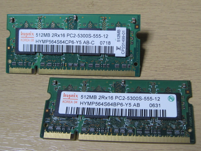 ☆★ジャンクPCパーツ★☆ hynix DDR2-667 PC5300 512MB 200pin 2枚セット♪ ★両面チップ搭載★ 計1GB！出品時動作確認 SET-MDDR201