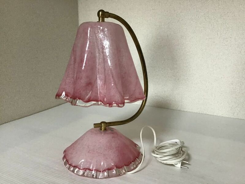 岩田ガラス　気泡ガラス　テーブルランプ ピンク　アンティーク　照明器具　スタンドライト　可愛い電気　IWATA GLASS