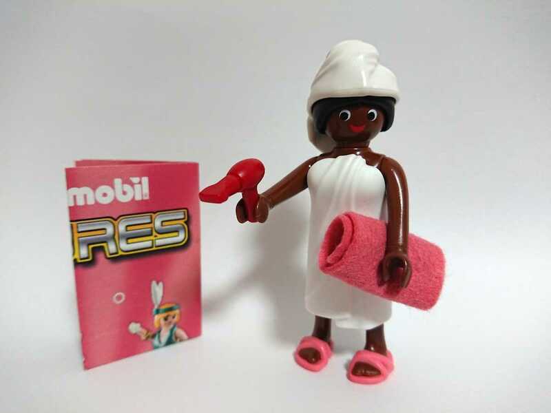 Playmobil プレイモービル 9444 フィギュア ガールズ シリーズ14 黒人 女の子 人形 ビキニ バスローブ 未使用