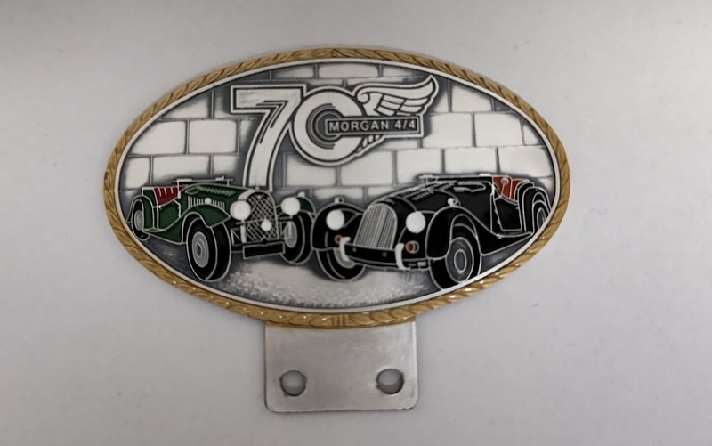 モーガン　カー・バッジ　Morgan Car Badge 『　70 Years MORGAN 4/4　』128/142
