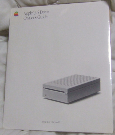 Apple 3.5' Drive Owner's Guide。