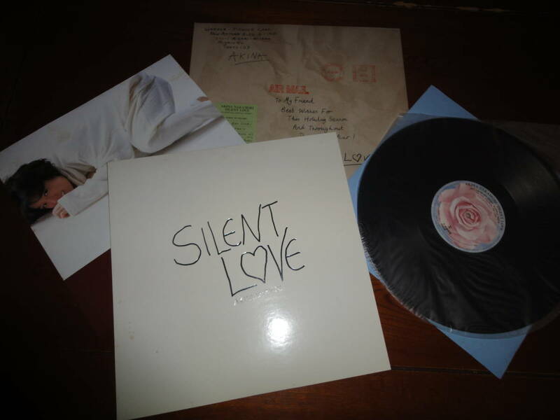 ★中森明菜　SILENT LOVE　完全限定盤　AKINA NAKAMORI 　アナログLPレコード盤(品番：L-5601)