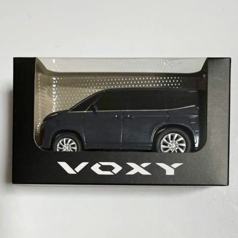 新品★即決★非売品★TOYOTA トヨタ VOXY ヴォクシー プルバックミニカー ミニカー グレー