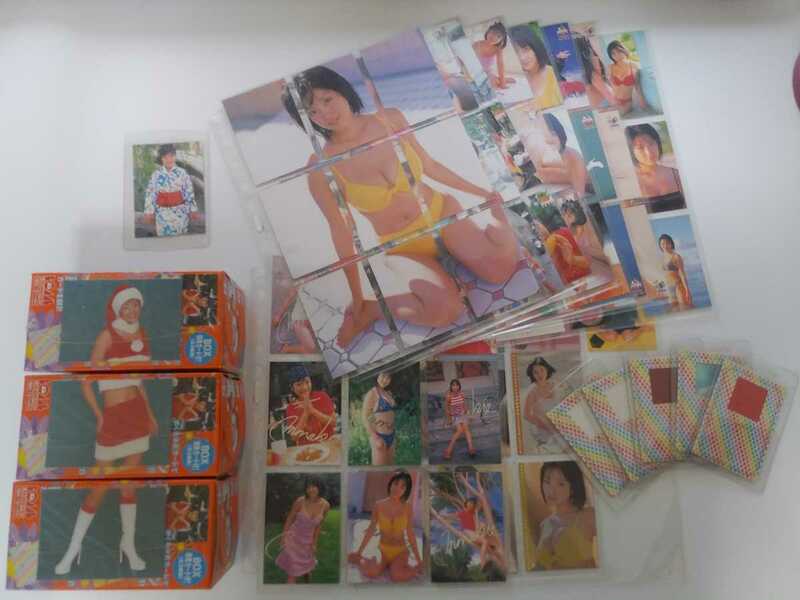 ＢＯＭＢ　小向美奈子 コレクション９９枚＋ボックスセット【トレーディングカード】