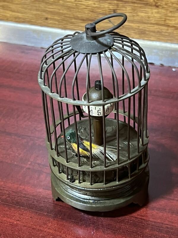 置時計 レトロ 鳥籠[小鳥] とりかご時計 アンティーク 手巻き アラーム ジャンク品