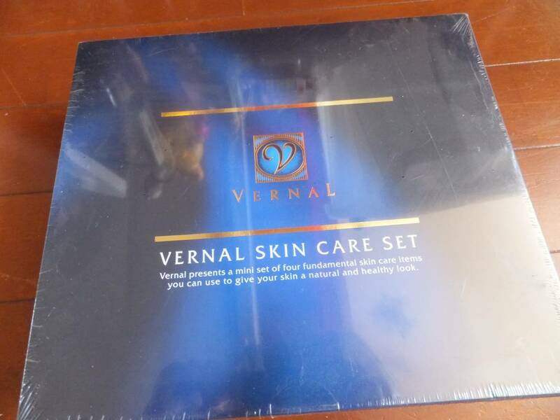 未開封品！vernal skin care setヴァーナルスキンケアセット！！