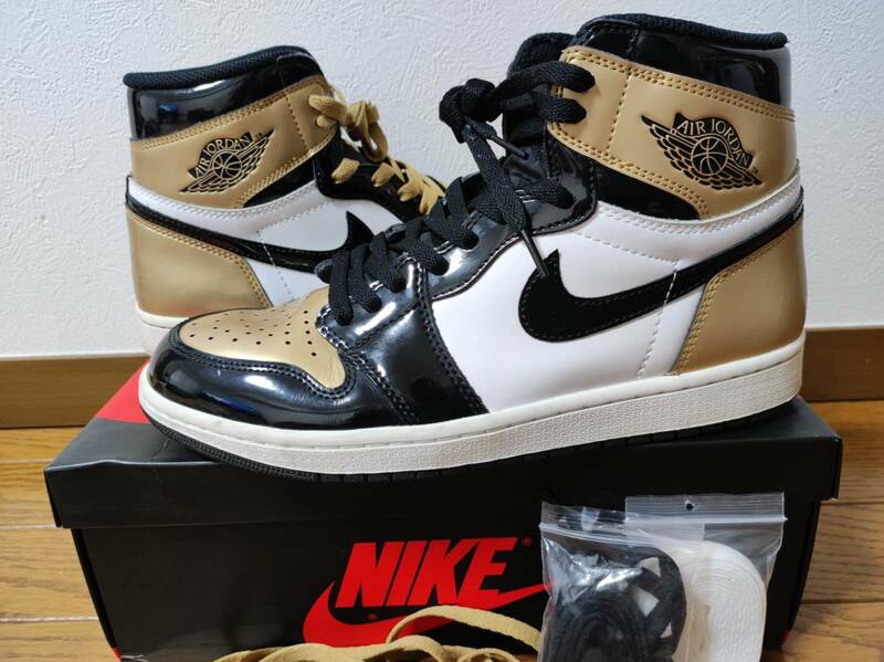 NIKE AIR JORDAN 1 RETRO HIGH OG GOLD TOE つま金 海外正規品 27.5cm 861428-007 bred royal chicago BANNED つま黒 dior vuitton force 1