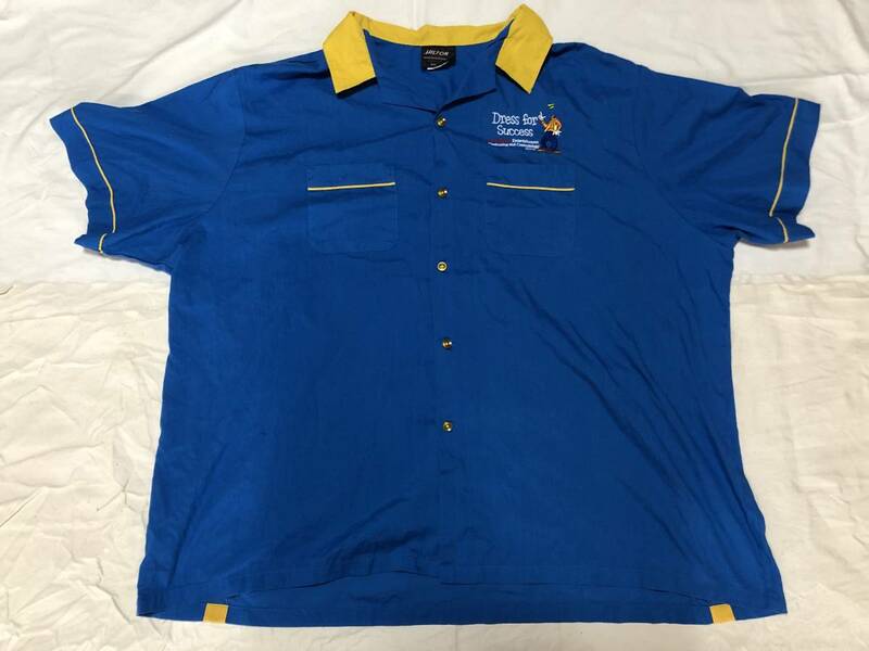 3XL　開襟シャツ　半袖シャツ　ボーリングシャツ　ディズニー　グーフィー　刺繍　HILTON製　ワークシャツ　バハマシャツ　キューバシャツ