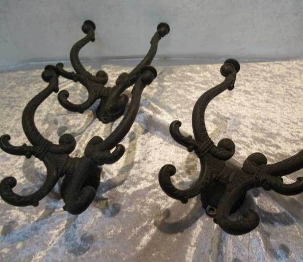 【建築用品】鉄製のハンガーフック3個セット イギリス 壁掛け 装飾品 ディスプレイ用品 インテリア用品 ヨーロッパ 骨董品 アンティーク
