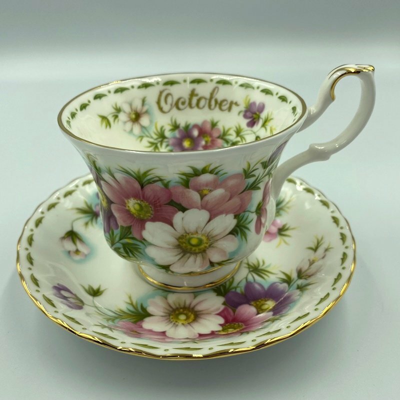 【保管品】Royal Albert October COSMOS＜食器＞10月 コスモス ロイヤルアルバード カップ ソーサー フラワー 