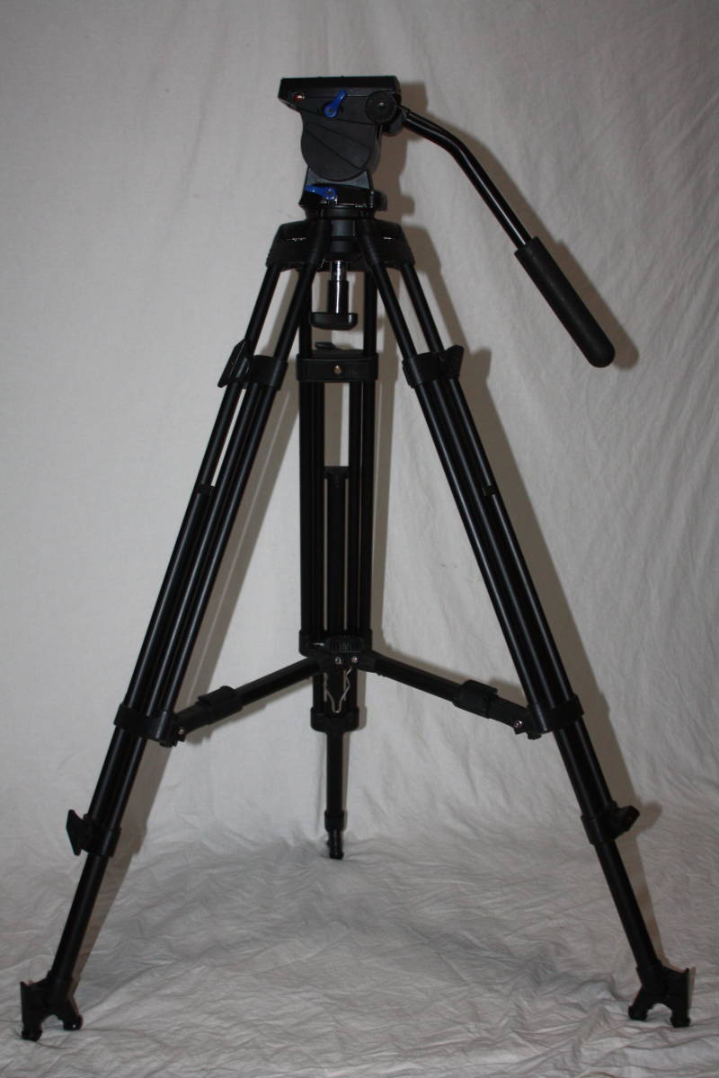 SLIK/DAIWA　DST-73　美品　3段三脚(ボール径75mm)　ソフトケース付　(検　SONY、PMW-、HXR-、HVR-、AG-AC、AG-HPX、FDR-、HDR-)