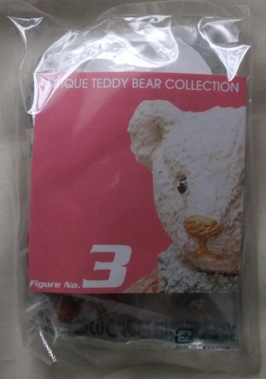 アンティーク　テディベア　コレクション　３　ドーリーベア　　白台座　　新品