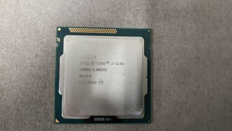 HK821 INTEL CPU CORE i3-3240 動作品 現状品 