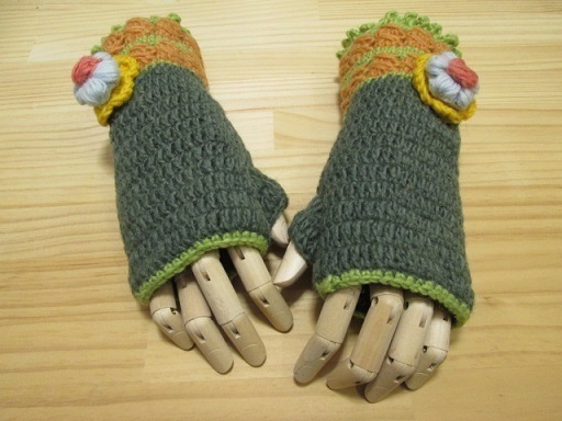 〓 新品 〓 ハンドウォーマー 〓　手袋　指なし手袋　手編み　ハンドメイド　エスニック　アジアン　ウール　フリース　おしゃれ　〓T097