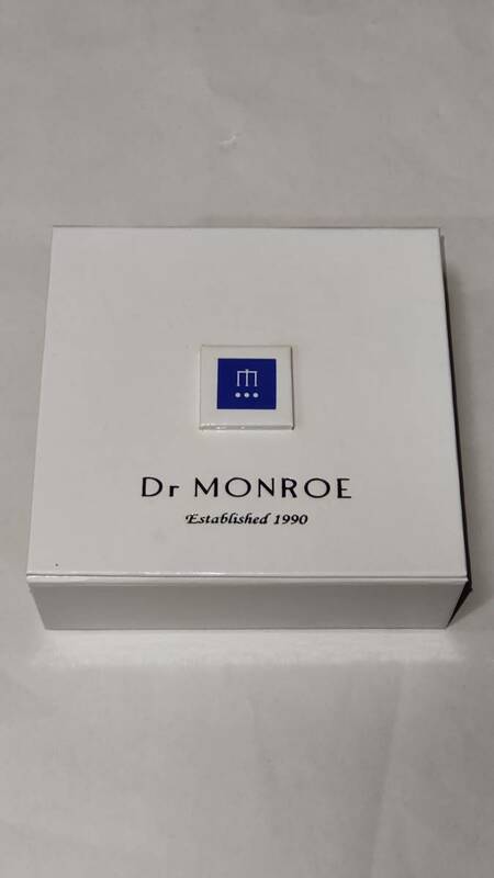 レザーブレスレットDr MONROE（ドクターモンロー）赤色