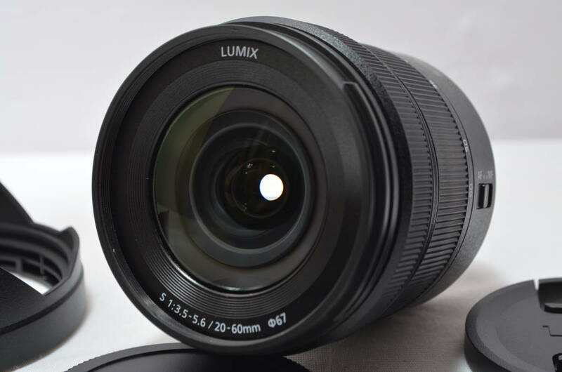 【特上品】 パナソニック フルサイズミラーレス一眼 Lマウントシステム用 ルミックス LUMIX S 20-60mm F3.5-5.6 ブラック　#4029