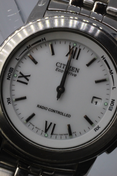 【CITIZEN】Eco-Drive RADIO CONTROLLED フジテレビの目玉マーク付き 中古品時計 分解掃除必要 