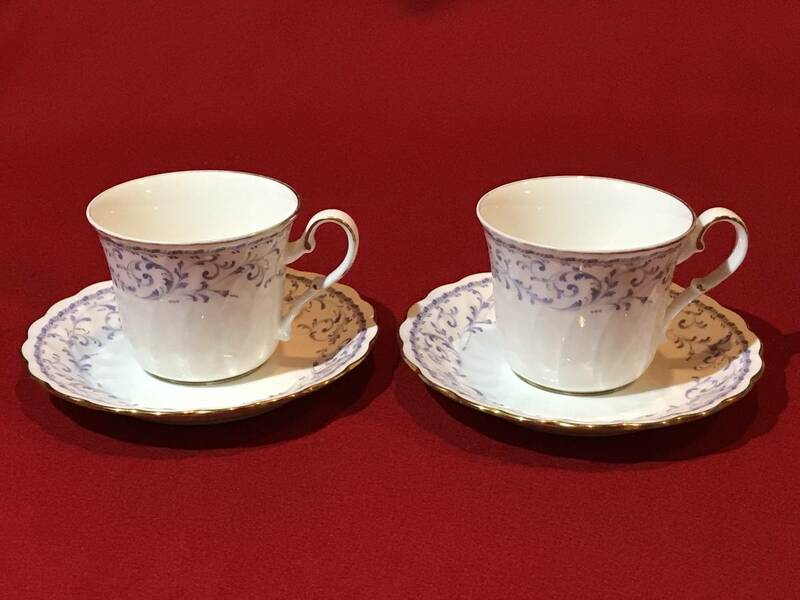 A4330●Noritake JAPAN ノリタケ カップ＆ソーサー 2客セット 青 唐草 アラベスク NINFA LAGUNA エレガントな模様 スレキズ小汚れ金彩ハゲ