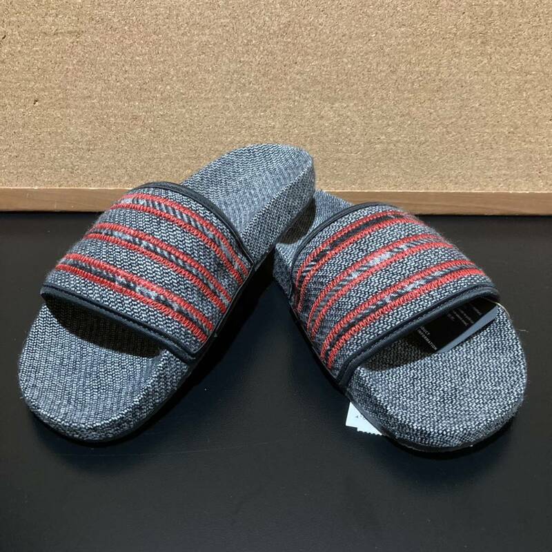 アディダス アディレッタ サンダル adidas ADILETTE SLIDES ビビッドレッド/サプライヤーカラー/ダークグレーヘザー ソリット26.5 送料無料