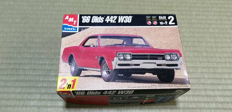 AMT 1/25 Olds 442 W30