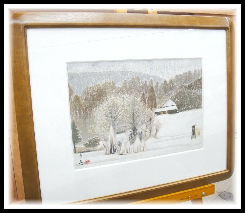 47152TS 【本物保証】 嶋谷自然 作 『雪つもる家』 日本画 共シール 絵画寸法36.2×25.2cm 額装寸法W61×H48.5cm