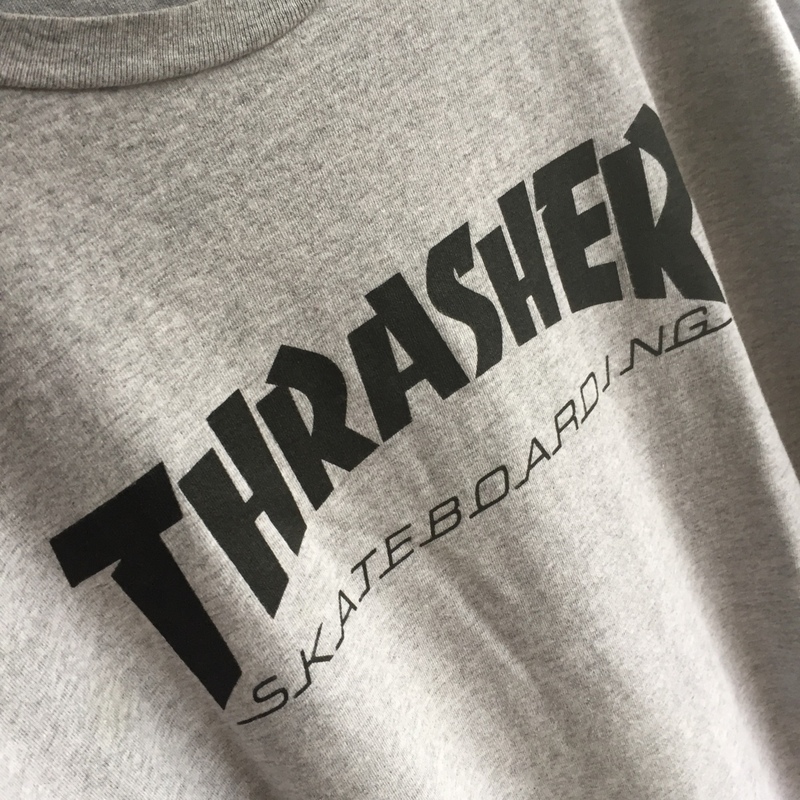 Skater Used Clothing 80's THRASHER Mag Logo Design Tee Shirt スケーター古着 80年代 スラッシャー ロゴ 半袖 Tシャツ L size グレー